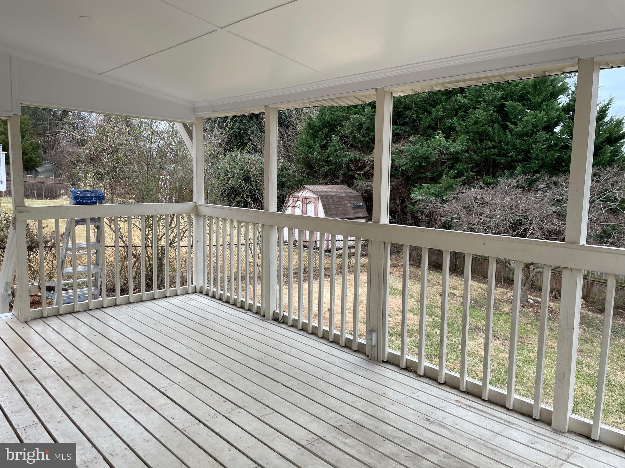 4810 Oxbow Road Rockville, MD 20852 - Photo 20 of 23 huge back porch