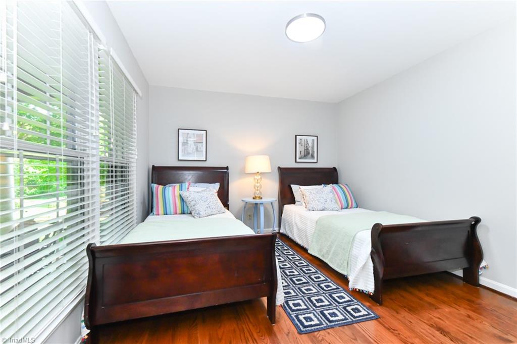 4801 Sweetbriar Road Greensboro, NC 27455 - Photo 17 of 32