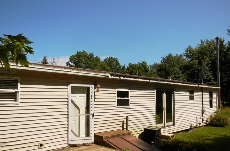 52860 Hathaway Road Marcellus, MI 49067 - Photo 2 of 9 2