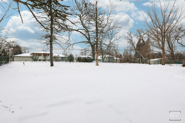 12N234 South Randall Road Elgin, IL 60123 - Photo 31 of 33