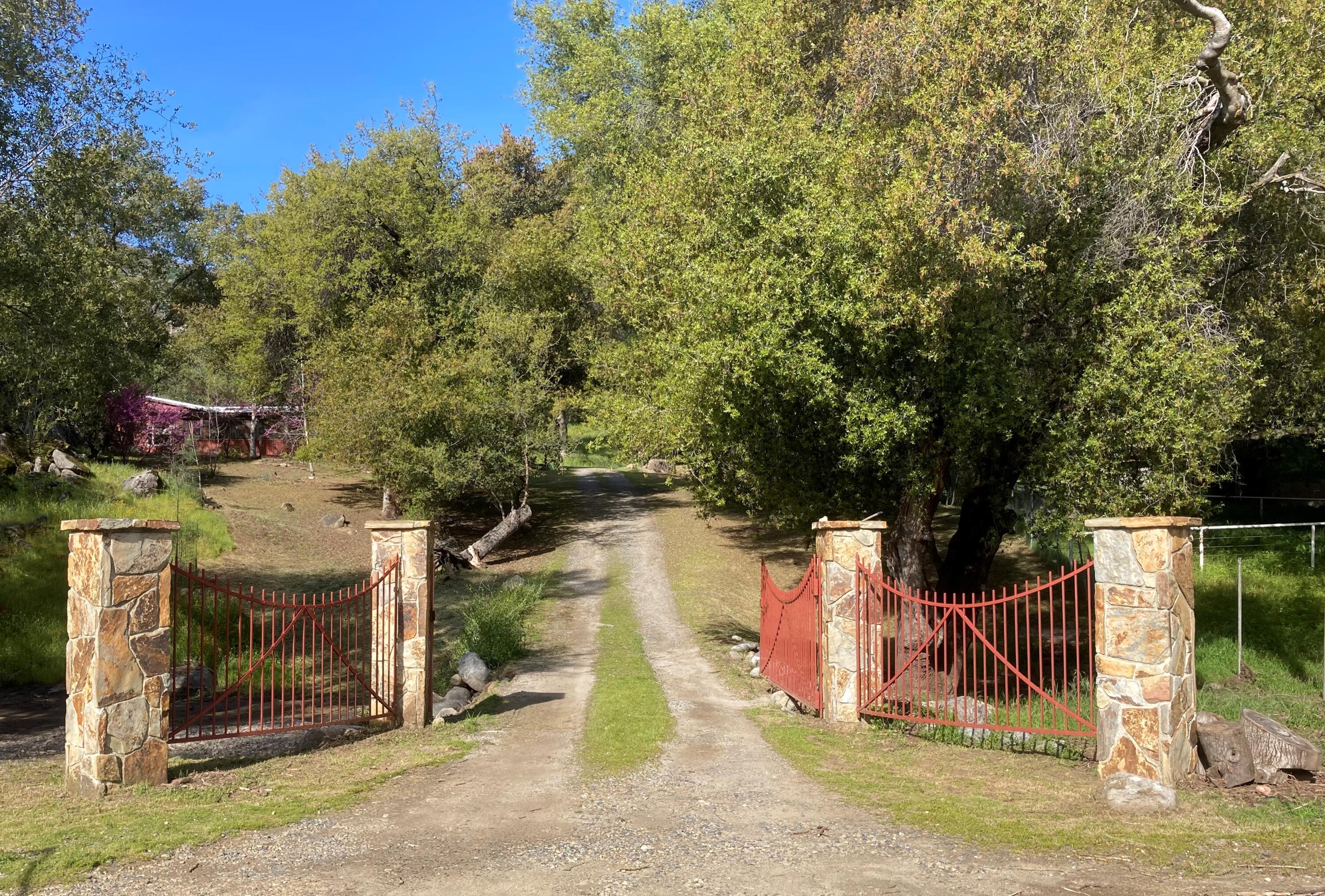 44113 North Fork Drive Three Rivers, CA 93271 - Photo 45 of 45 security gate