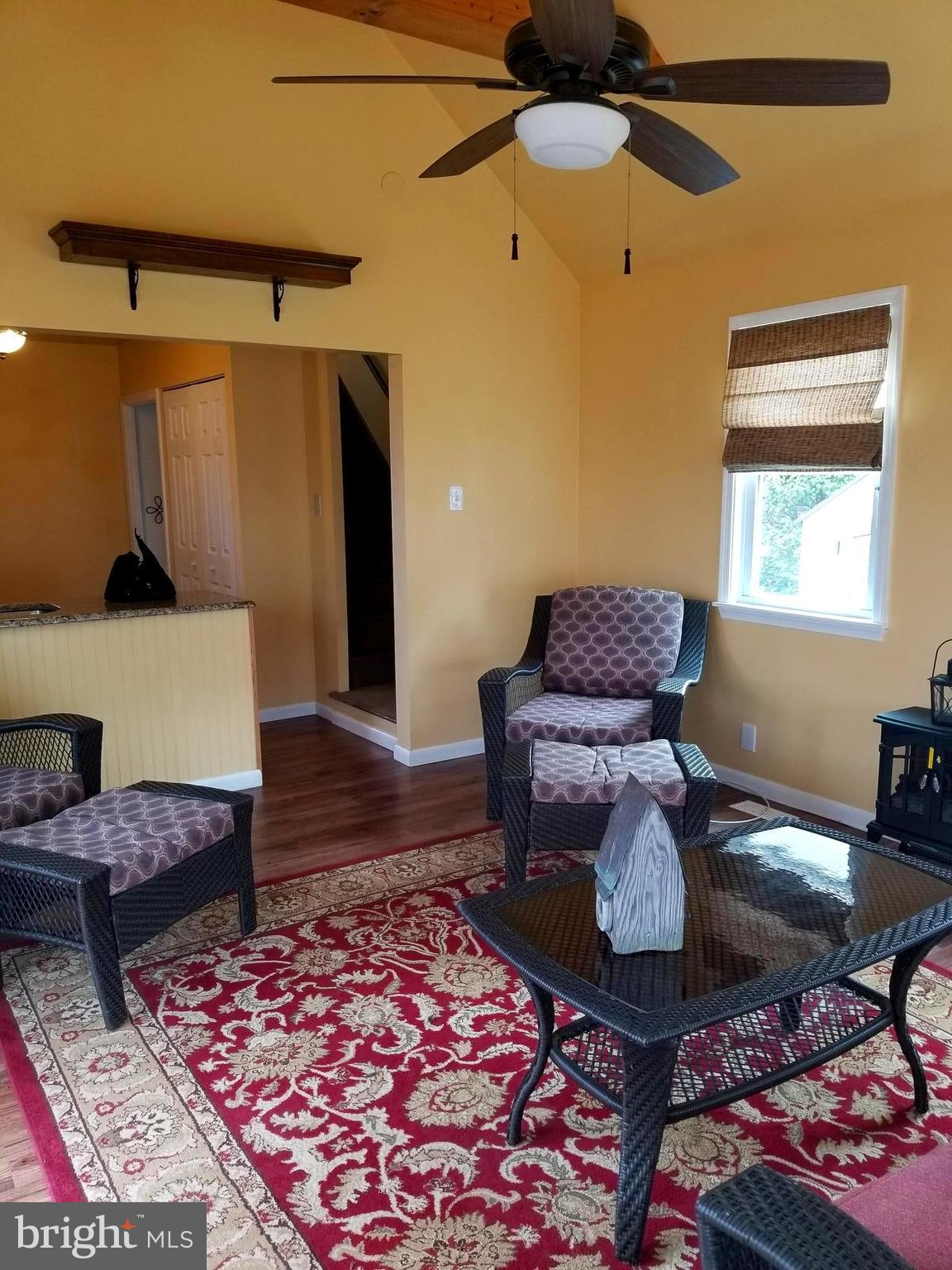 5500 Heatherwood Road Baltimore, MD 21227 - Photo 6 of 14 Family Room