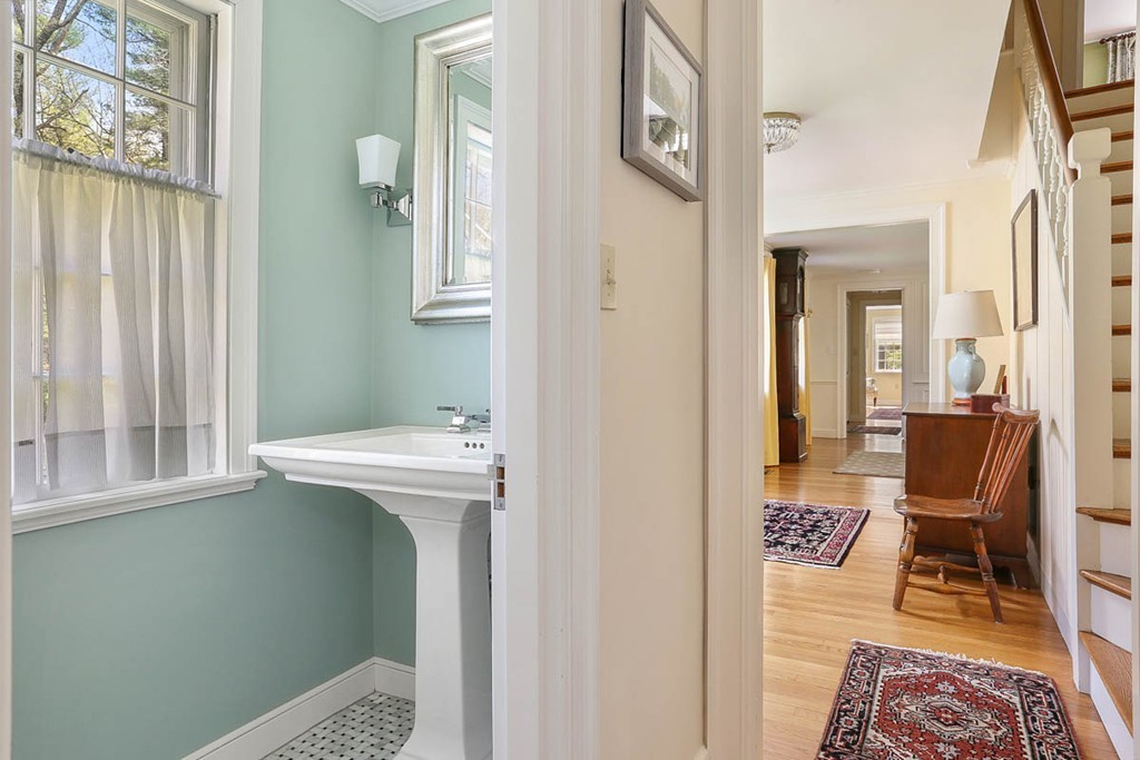94 Georgetown Road Boxford, MA 01921 - Photo 18 of 30