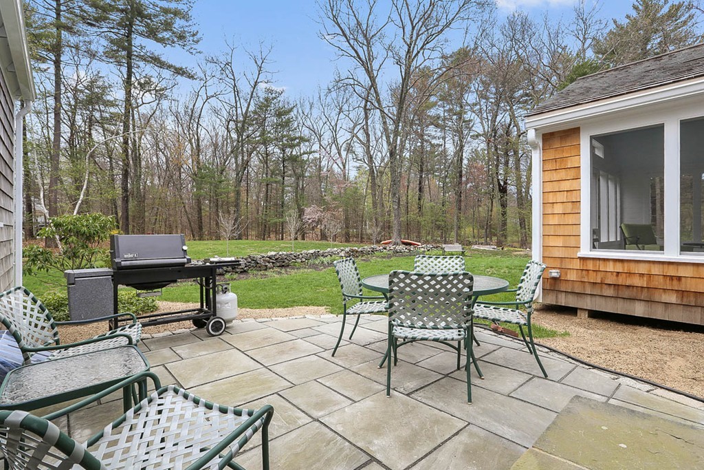94 Georgetown Road Boxford, MA 01921 - Photo 27 of 30