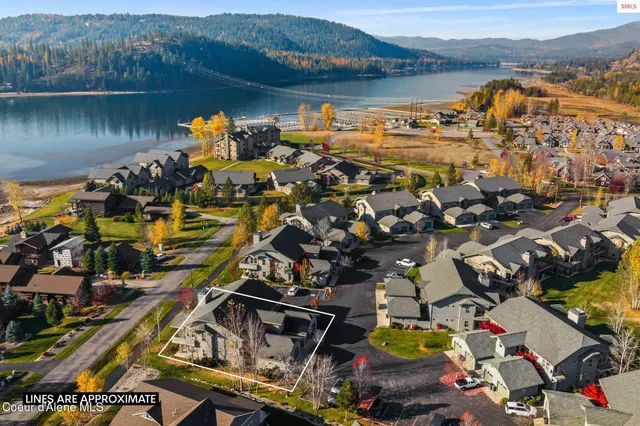 $639,900 | 503 Guthrie Place, Unit 104, Dover, ID 83825