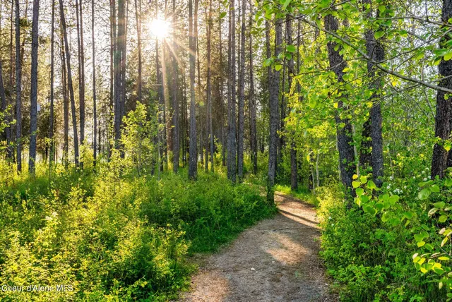 $639,900 | 503 Guthrie Place, Unit 104, Dover, ID 83825