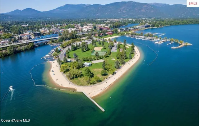 $639,900 | 503 Guthrie Place, Unit 104, Dover, ID 83825