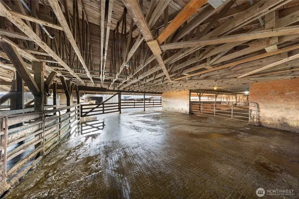 $1,600,000 | 21563-21567 Cook Road, Sedro-Woolley, WA 98284