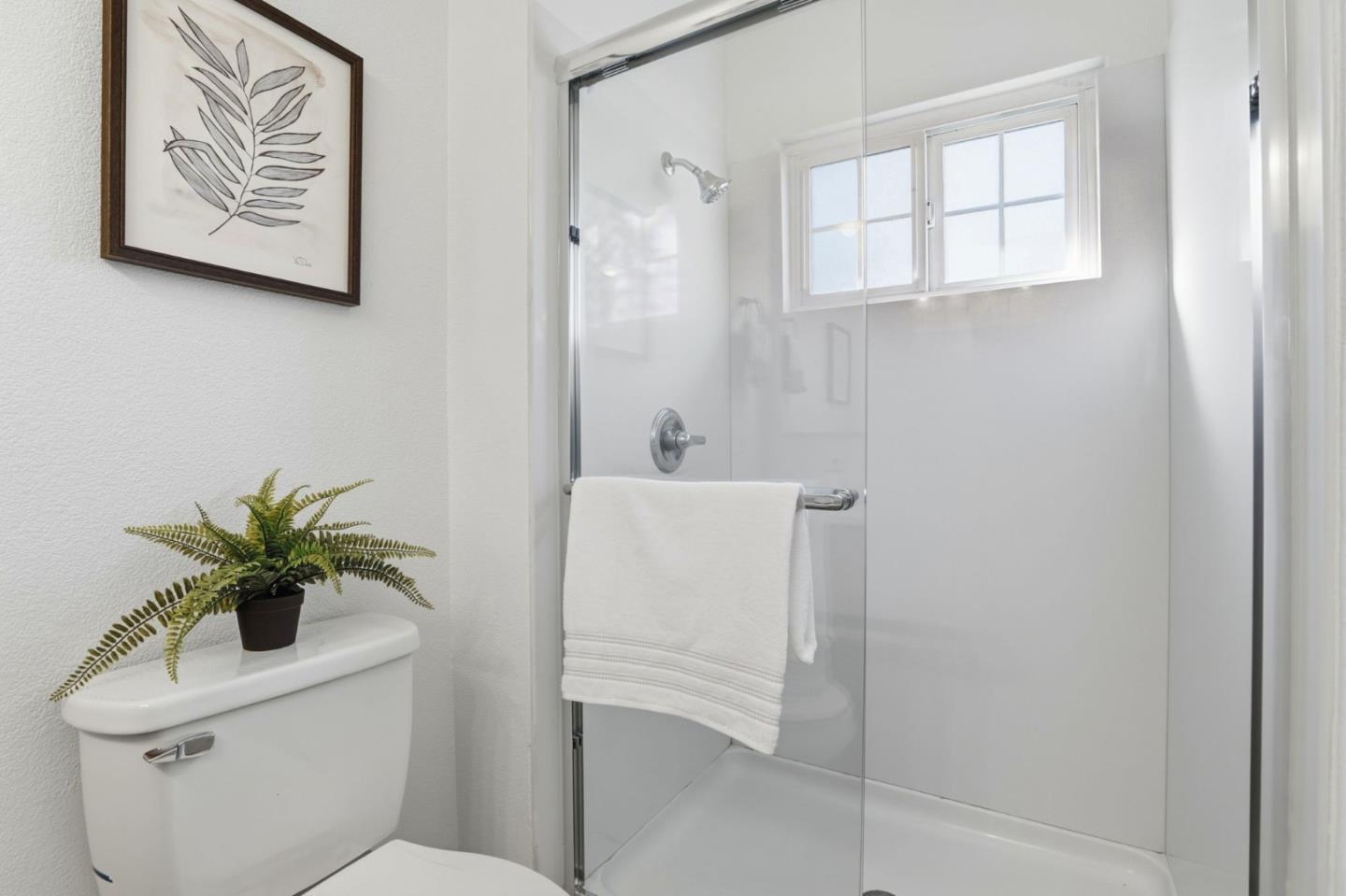 2333 Downing Avenue San Jose, CA 95128 - Photo 29 of 43