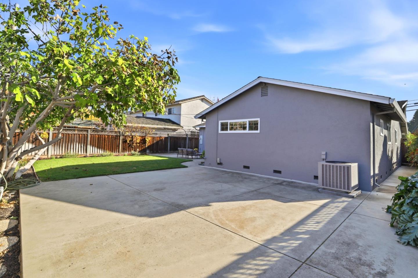 2333 Downing Avenue San Jose, CA 95128 - Photo 37 of 43