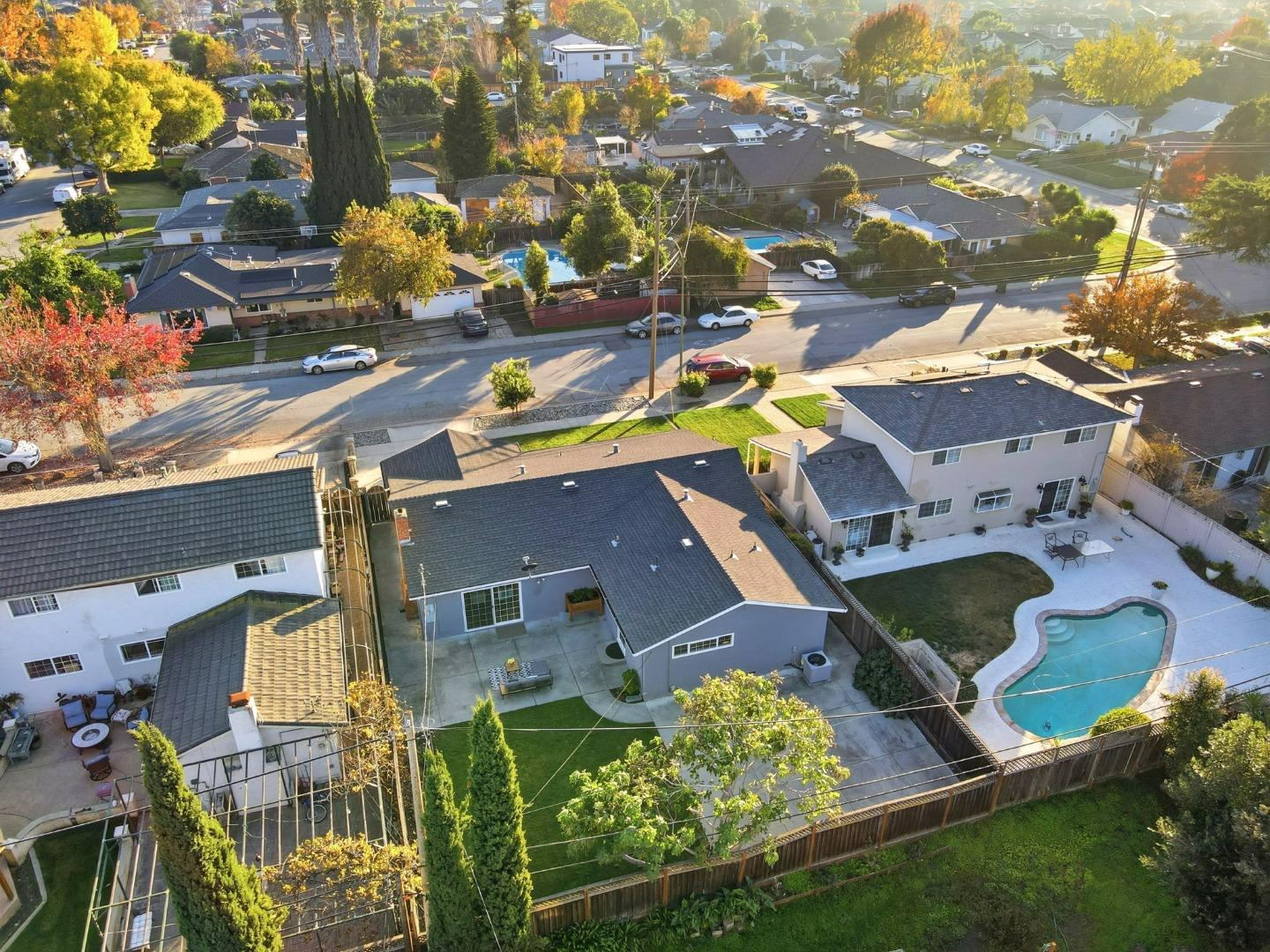 2333 Downing Avenue San Jose, CA 95128 - Photo 40 of 43