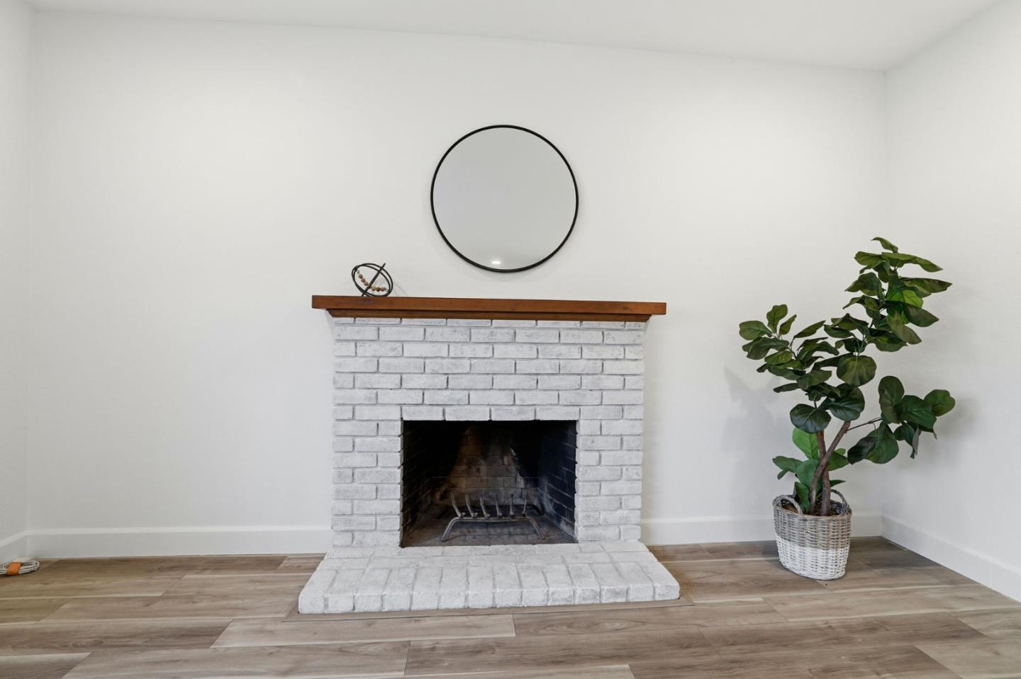 2333 Downing Avenue San Jose, CA 95128 - Photo 10 of 43