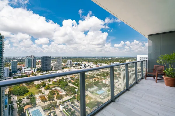 $8,900 | 3131 Northeast 7th Avenue, Unit 3804, Miami, FL 33137