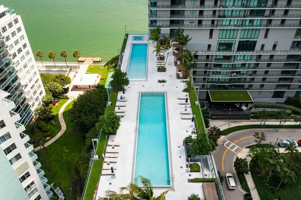 $8,900 | 3131 Northeast 7th Avenue, Unit 3804, Miami, FL 33137