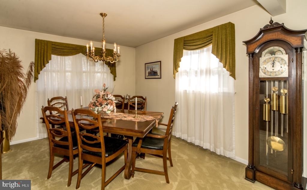 2161 Coventry Road Lancaster, PA 17601 - Photo 5 of 24 Gallery Image 5