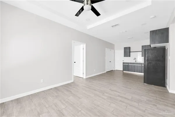 $1,250 | 909 West La Pointe Avenue, Unit 2, Alton, TX 78573