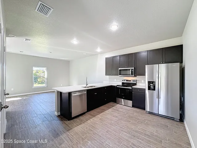 $2,050 | 532-l M L M Davey Lane, Titusville, FL 32780