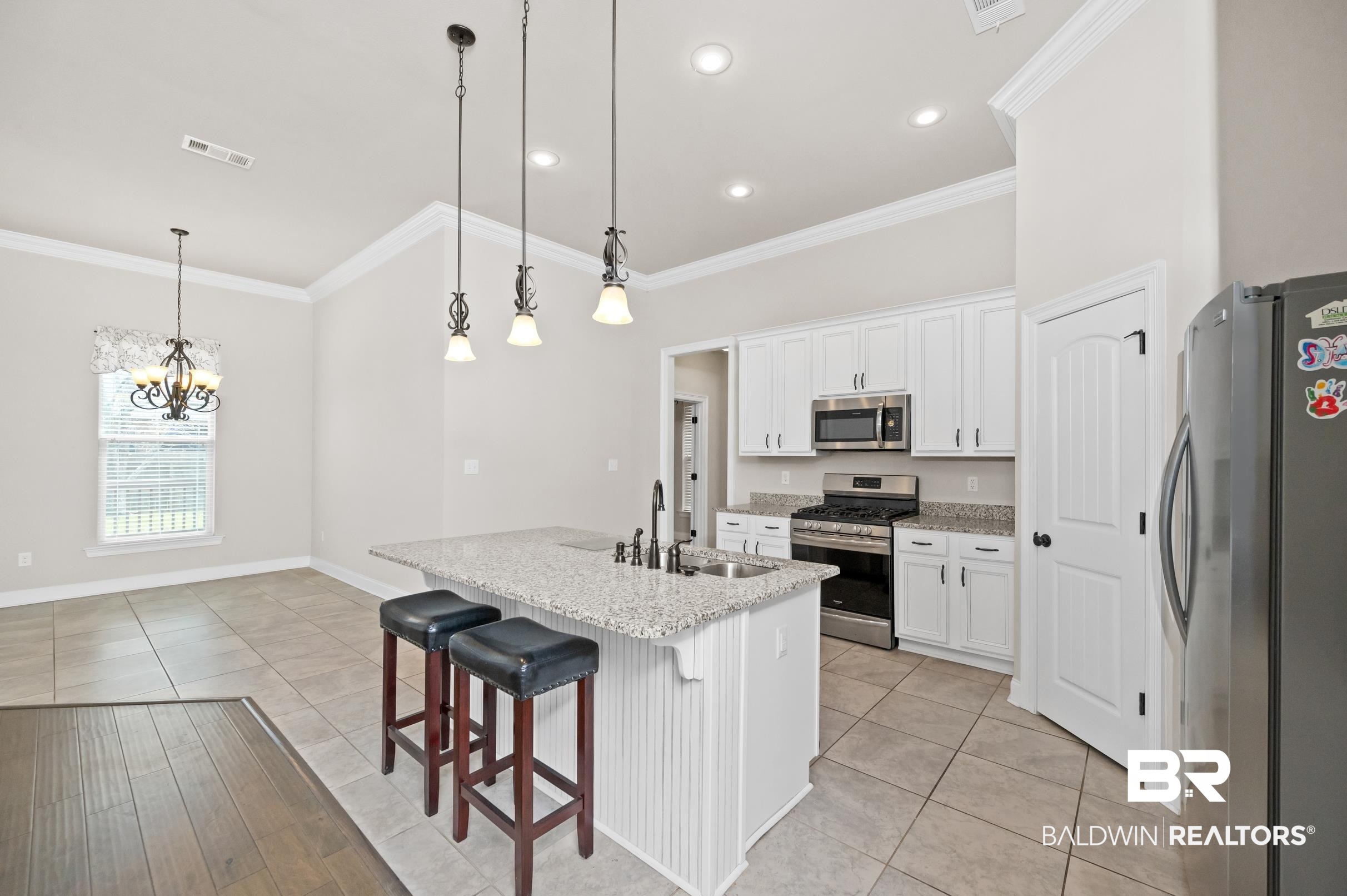 1050 Thoresby Drive Foley, AL 36535 - Photo 11 of 37