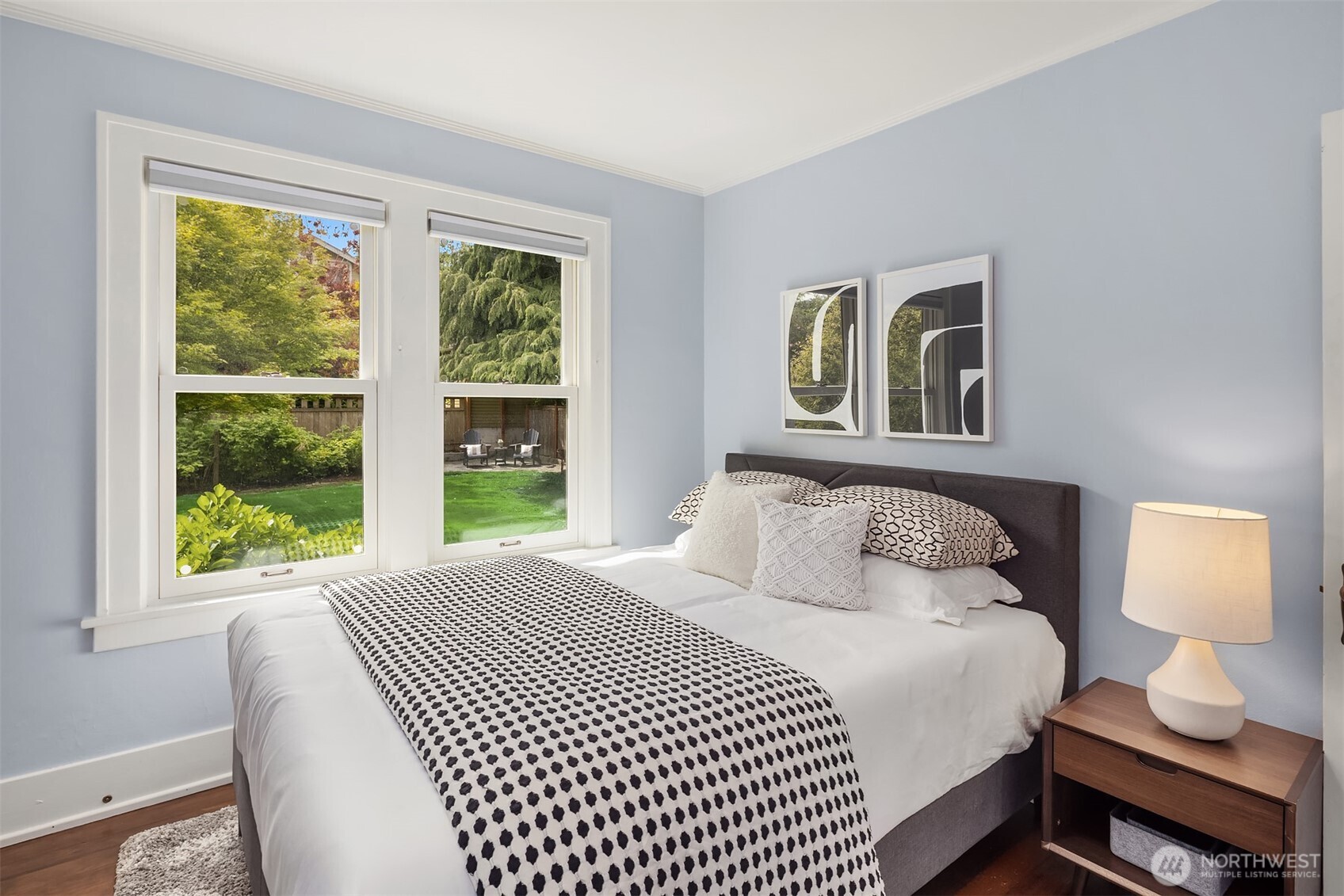 4529 Eastern Avenue North Seattle, WA 98103 - Photo 15 of 26 Gallery Image 15
