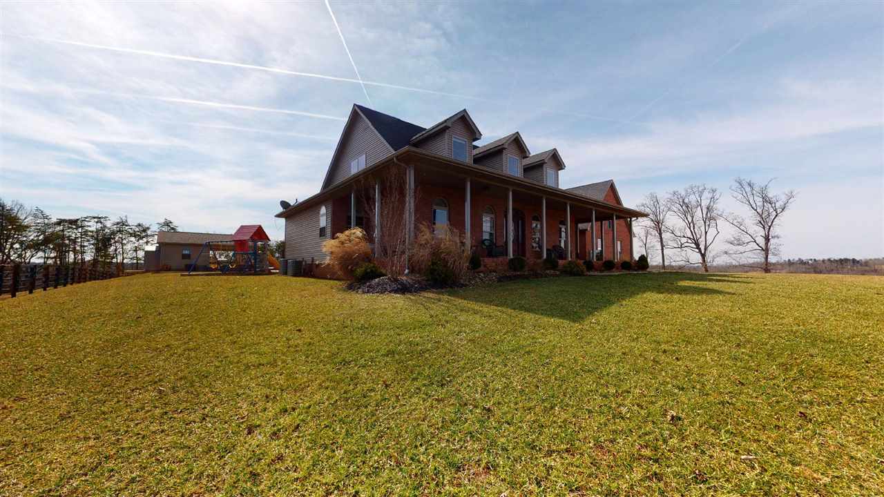 4883 Green Valley Road Huntington, WV 25701 - Photo 3 of 31 Gallery Image 3