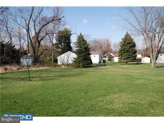 839 Ivyland Road Warminster, PA 18974 - Photo 10 of 11 Exterior Back