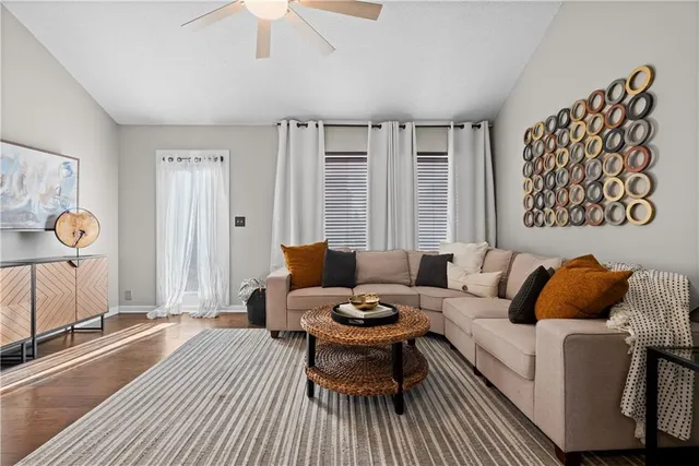 $315,000 | 747 East 124 Street, Kansas City, MO 64146