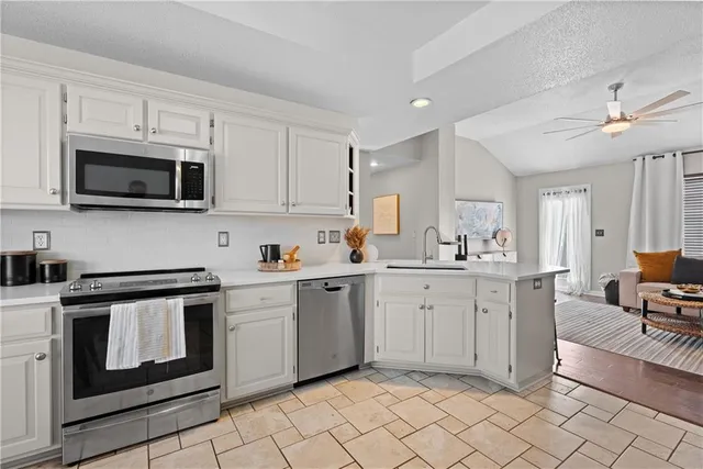 $315,000 | 747 East 124 Street, Kansas City, MO 64146