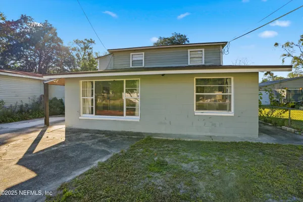 $320,000 | 11558 Raft Road, Jacksonville, FL 32218