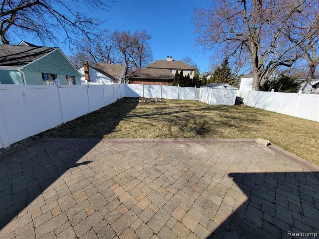 624 Renshaw Street Rochester, MI 48307 - Photo 28 of 29