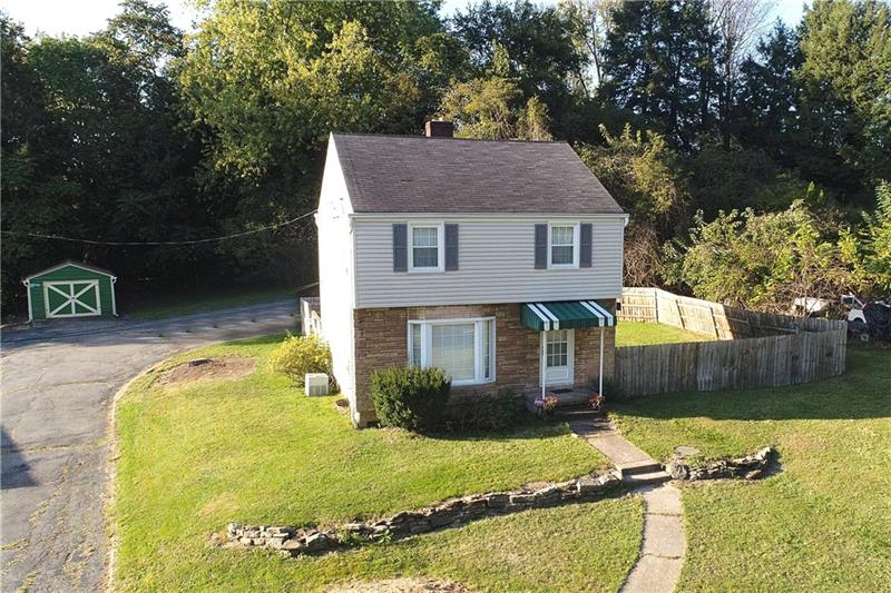654 Meadow Lane Rochester, PA 15074 - Photo 1 of 25