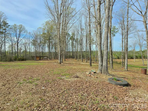 $435,000 | 215 High Meadow Lane, Mount Gilead, NC 27306