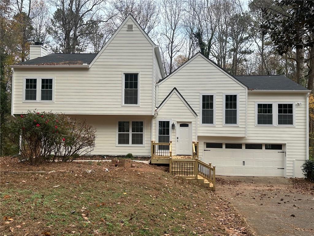 2570 Rocky Springs Dr Northeast  