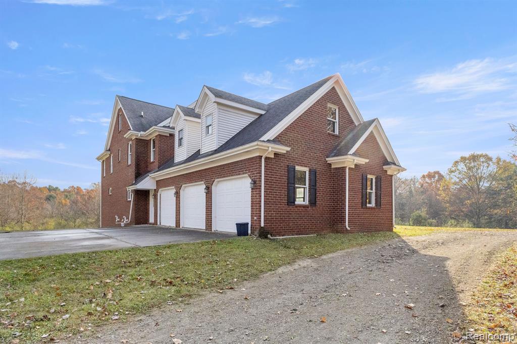 6555 Warren Road Ann Arbor, MI 48105 - Photo 8 of 68