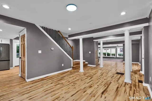 $459,900 | 120 Whitney Street, Hartford, CT 06105