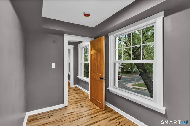 $459,900 | 120 Whitney Street, Hartford, CT 06105