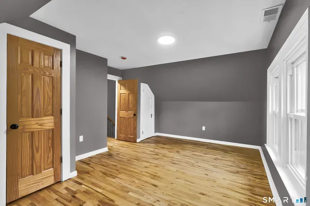 $459,900 | 120 Whitney Street, Hartford, CT 06105