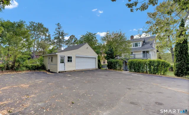 $459,900 | 120 Whitney Street, Hartford, CT 06105