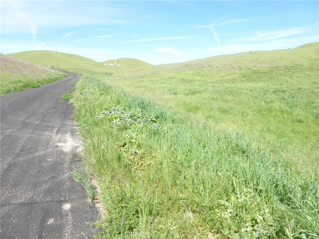 0 Douglas Road San Miguel, CA 93451 - Photo 23 of 42 a view of an mountain