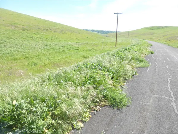 $95,000 | 0 Douglas Road, San Miguel, CA 93451