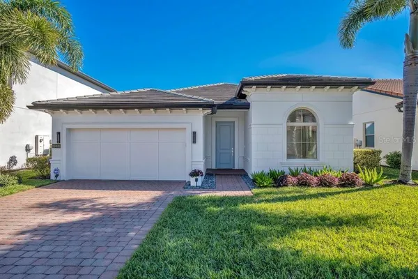 $965,000 | 10481 Royal Cypress Way, Orlando, FL 32836