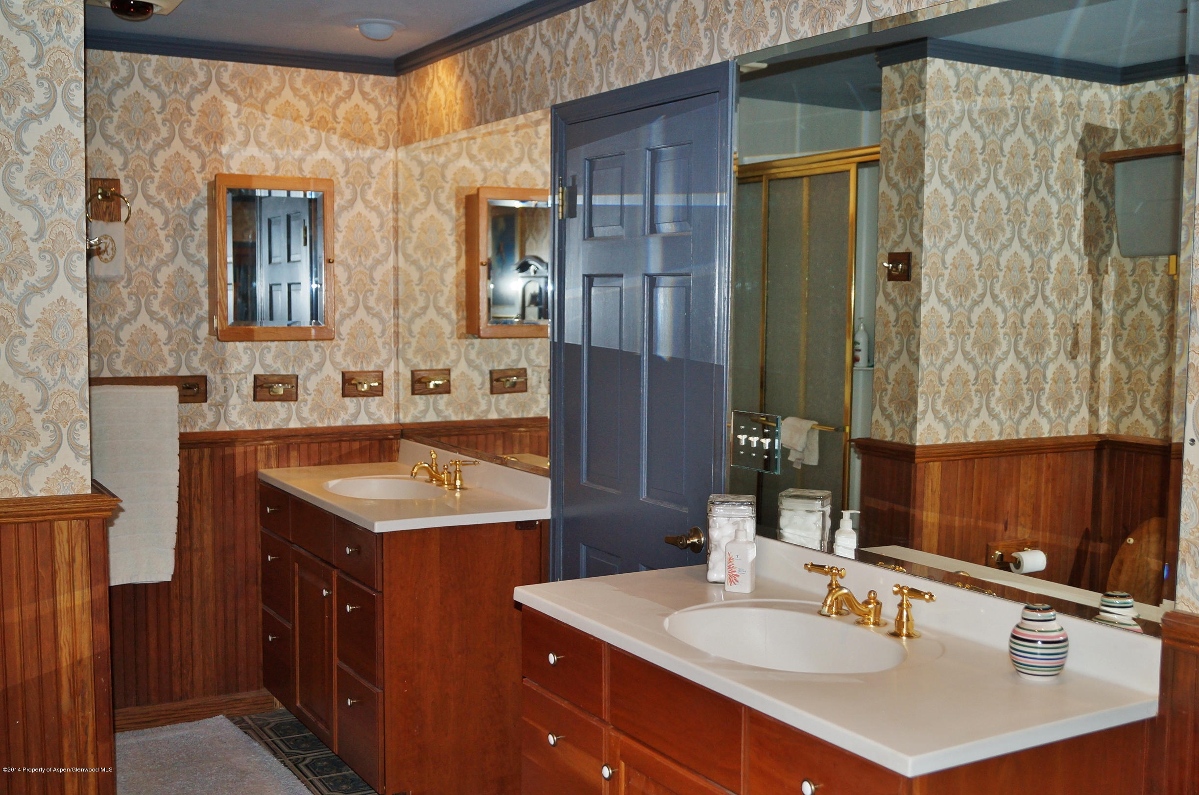 582 Big Hat Road Basalt, CO 81621 - Photo 13 of 32 Master Bath