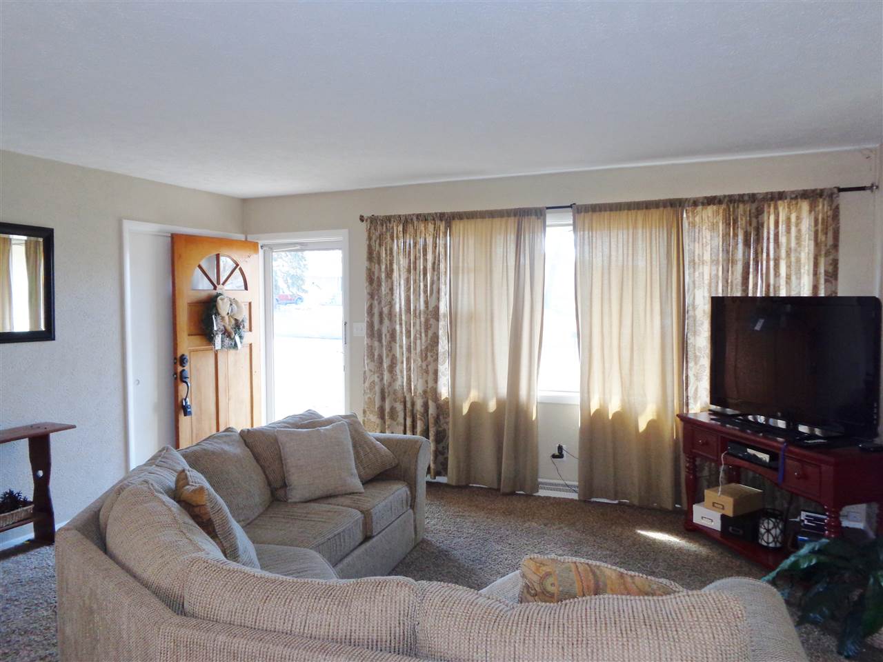 5000 North Ronald Road Peoria, IL 61614 - Photo 7 of 22 Gallery Image 7