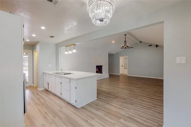 $2,300 | 16211 Townes Road, Friendswood, TX 77546