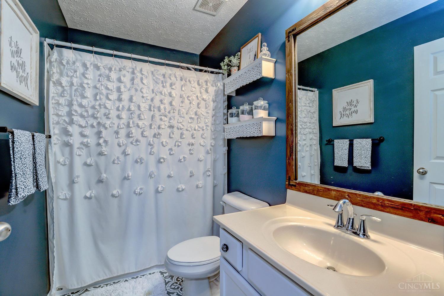 4041 Shaker Road Franklin, OH 45005 - Photo 17 of 38 Gallery Image 17