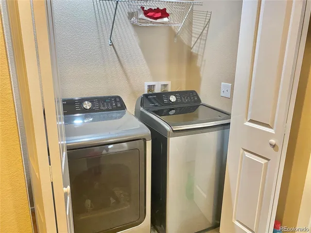 $1,850 | 283 South 4th Avenue, Deer Trail, CO 80105