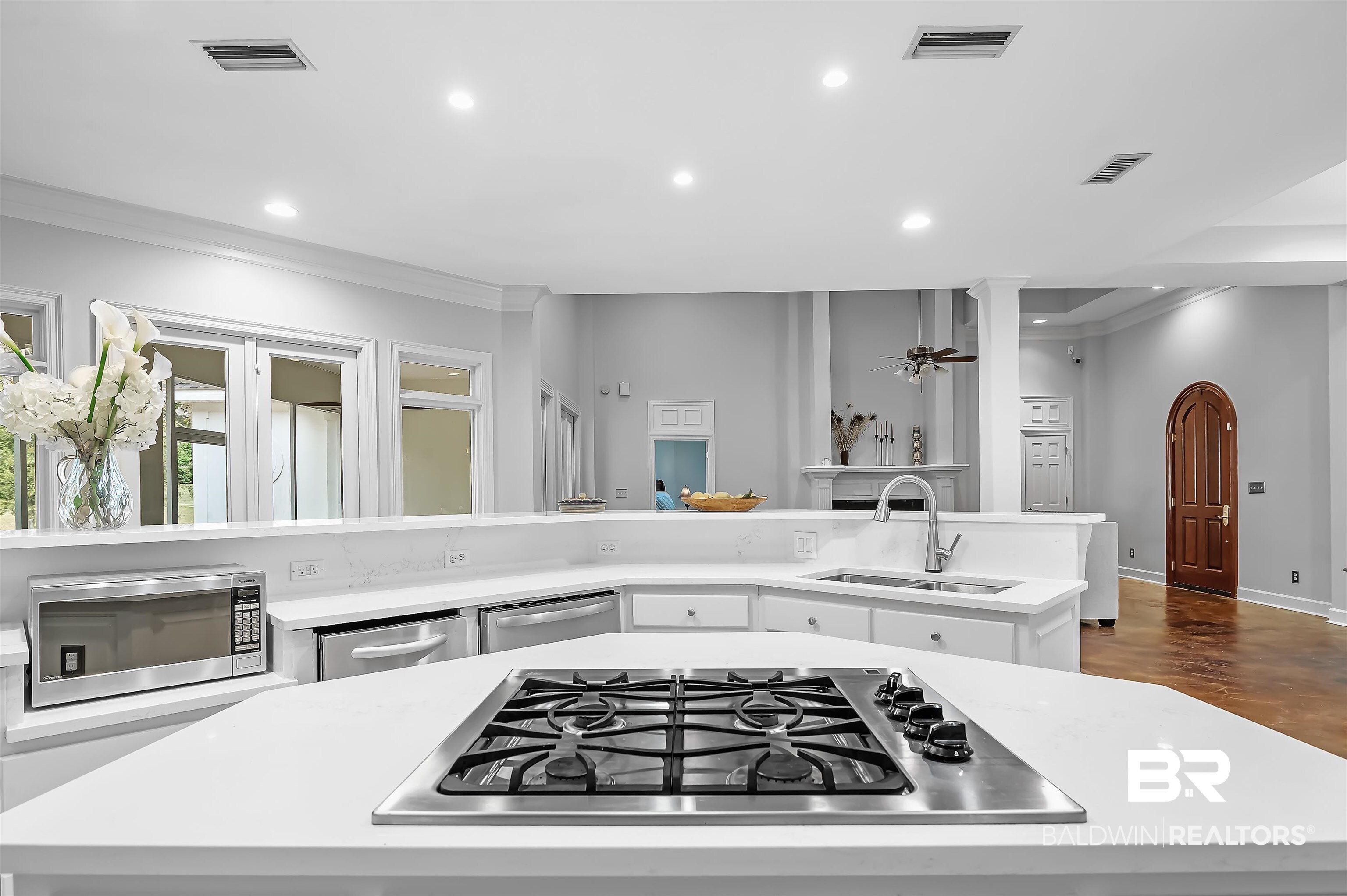 121 Sandy Shoal Loop Fairhope, AL 36532 - Photo 14 of 49 Cooktop