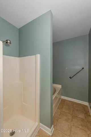 $319,650 | 1000 Ponderosa Place, Jacksonville, NC 28546