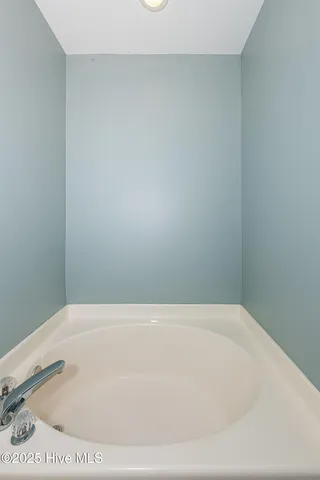 $319,650 | 1000 Ponderosa Place, Jacksonville, NC 28546