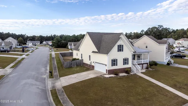 $319,650 | 1000 Ponderosa Place, Jacksonville, NC 28546