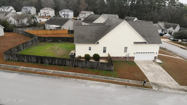 $319,650 | 1000 Ponderosa Place, Jacksonville, NC 28546